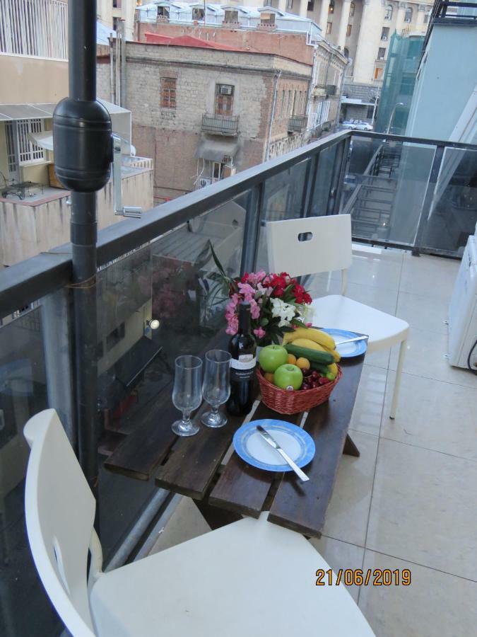 Atlas Hotel Tbilisi Ngoại thất bức ảnh